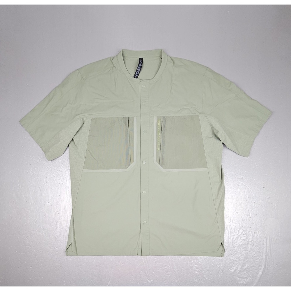 Lululemon Water-Repellent Snap Shirt Mens XL Laurel Green Short Sleeve Athletic